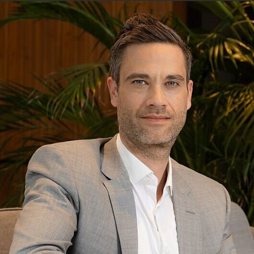 Joel Cox, contrôleur financier chez Helvetica Property Investors AG Joel Cox, contrôleur financier chez Helvetica Property Investors AG