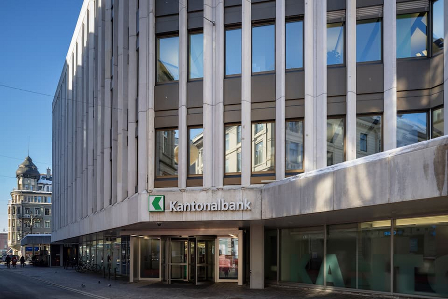 Zeiterfassung mit Stempeluhr bei der St.Galler Kantonalbank